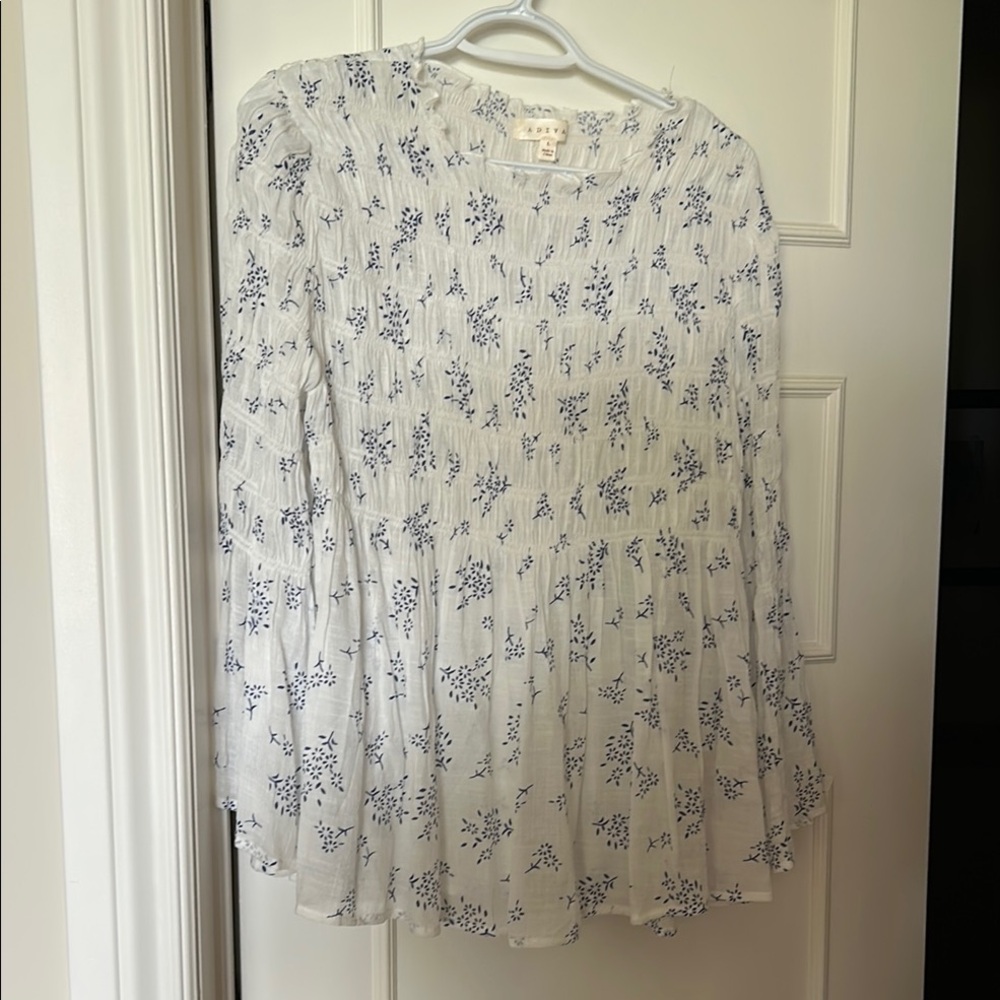 Adiva Cream Pleated Long Sleeve Blouse